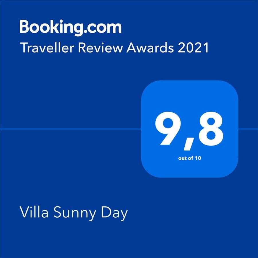 Villa Sunny Day Marathón Exterior foto